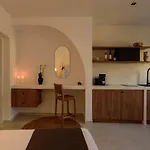 Aparthotel Ryolithos Foinikiá