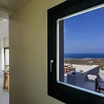 Aparthotel Ryolithos 4*
