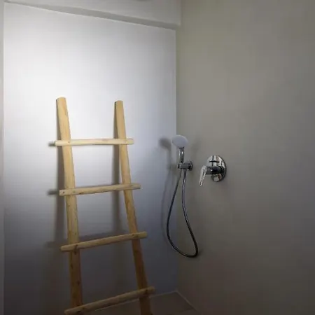 Ryolithos 4* Foinikiá