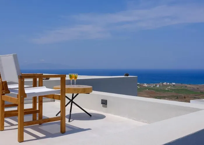 Ryolithos Foinikia (Santorini)