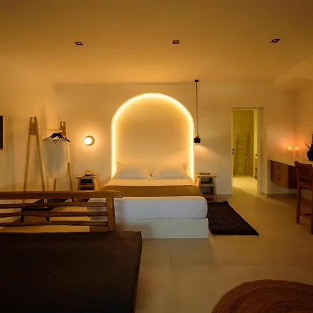 Ryolithos Apart Otel 4*