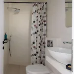 Ryolithos Aparthotel