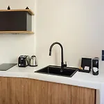 Ryolithos Aparthotel 4*